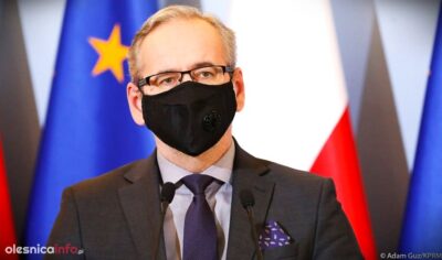 Rząd przedłuża obostrzenia,ale otwiera przedszkola i żłobki [WIDEO]