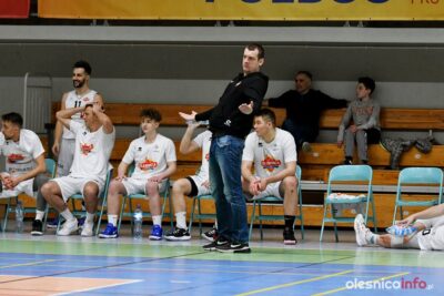 My swoje zadanie wykonaliśmy. Komentarz trenera Piotra Gliniaka po awansie do II ligi koszykówki