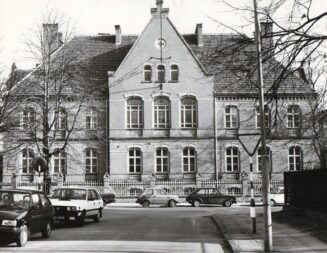 oleśnica_stare_zdjęcia13254715_490657907796915_5700277534156852163_o-20210324