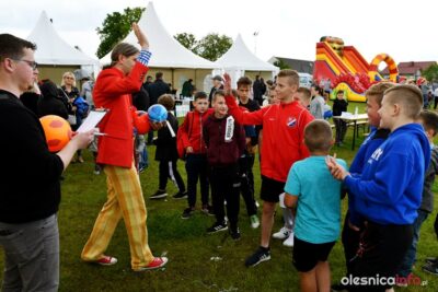 Tłumy mieszkańców na gminnym Dniu Dziecka w Bierutowie [ZDJĘCIA, WIDEO]
