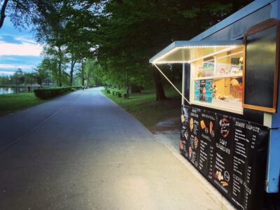 Mała gastronomia nad oleśnickimi stawami