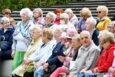 Seniorzy prezentują się w amfiteatrze nad stawami [ZDJĘCIA, WIDEO]