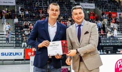 Trener KK Oleśnica Piotr Gliniak może prowadzić kluby w Ekstraklasie Polskiej Ligi Koszykówki