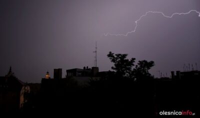 Gwałtowna zmiana pogody. Burze z silnymi opadami deszczu już dzisiaj