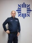 Dzielnicowy pomógł potrzebującym w szybkim dotarciu do oleśnickiego szpitala