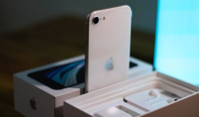 Jakie zalety ma iPhone SE 2 generacji?