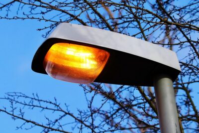 Egipskie ciemności w Oleśnicy. Nie działa większość oświetlenia ulicznego