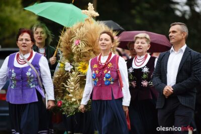 Trwają gminne dożynki w Bierutowie [ZDJĘCIA]