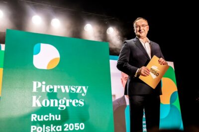 Michał Kobosko na otwarciu biura Polski 2050 w Oleśnicy