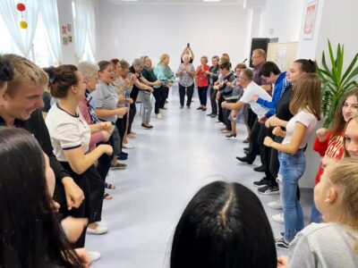 Młodzi dla Seniora. Wspólny projekt CKiW OHP i Dziennego Domu Senior+