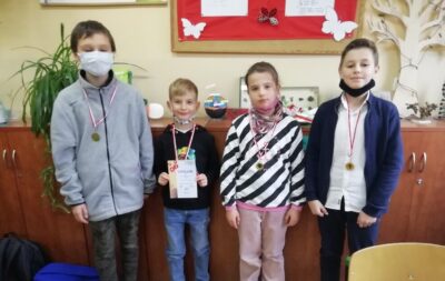 Drużyna ze Szkoły Podstawowej nr 3 w Oleśnicy w finale