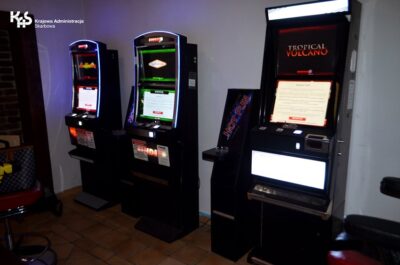 Skarbówka i policja zabezpieczyły nielegalne automaty do gier hazardowych