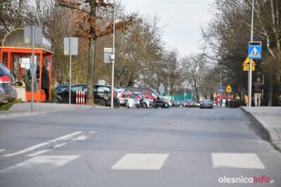 Poszerzone progi wyspowe i wyświetlacz prędkości sposobem na pędzących kierowców?