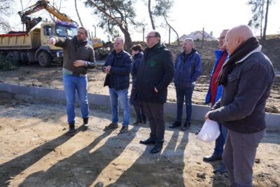 Budowa Parku Południowego w Oleśnicy. Spotkanie na placu budowy