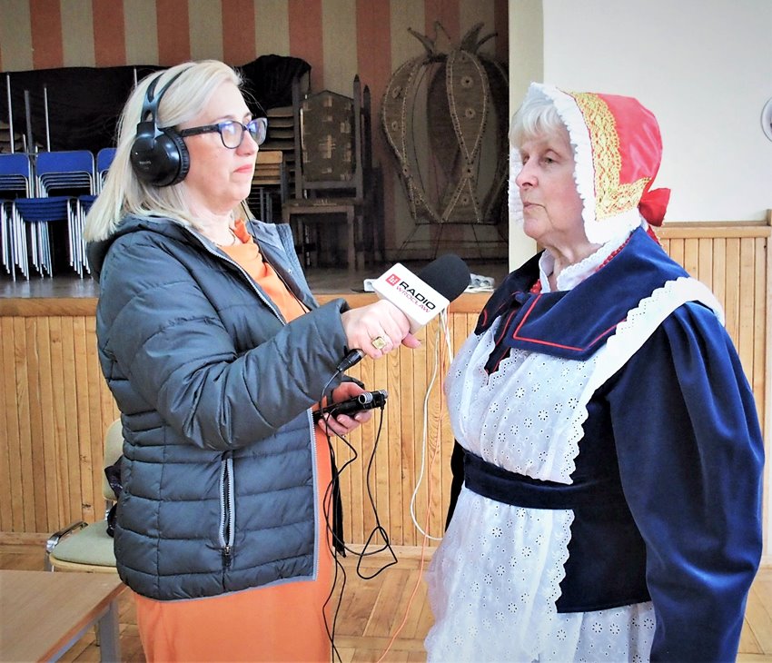 Maria Wala z zespołu Sąsiadeczki z Dobrzenia.