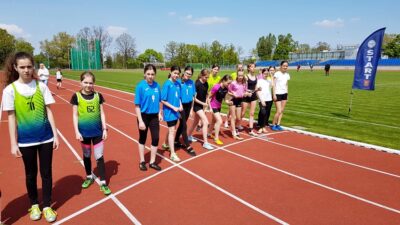 Czwórbój lekkoatletyczny dla szkół podstawowych na oleśnickim stadionie