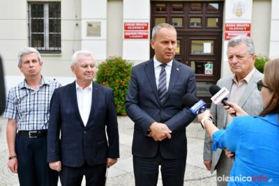 Poseł Hreniak o wakacjach kredytowych: to ważny dzień dla milionów Polaków [WIDEO]