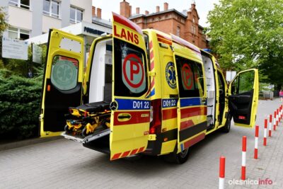 Kolejna karetka w tym roku trafi do oleśnickiego pogotowia