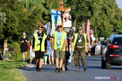 Wyruszą na pieszą pielgrzymkę do grobu św. Jadwigi