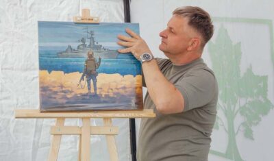 Andriy Veselyy: „Rosyjski okręt wojenny…” podróżuje po Kanadzie i Europie