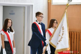 rozpoczęcie-roku-szkolnego-sp2-olesnica013