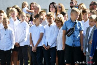 rozpoczęcie-roku-szkolnego-sp3-olesnica013
