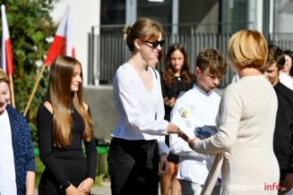 rozpoczęcie-roku-szkolnego-sp3-olesnica033