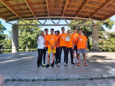 Mistrzostwo powiatu w biegach przełajowych dla ZSZ Oleśnica