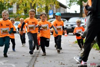 festiwal-biegow-rodzinnych-olesnica057