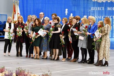 Nauczyciele z miejskich szkół wyróżnieni z okazji Dnia Edukacji Narodowej [NAZWISKA]