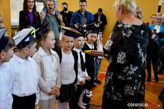 pasowanie-na-ucznia-sp6-olesnica037