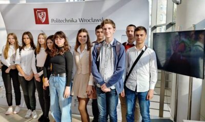 Uzdolnieni licealiści na Politechnice Wrocławskiej