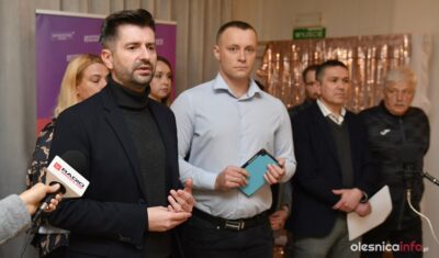 Konferencja Nowej Lewicy i posła Krzysztofa Śmiszka w Oleśnicy [WIDEO]