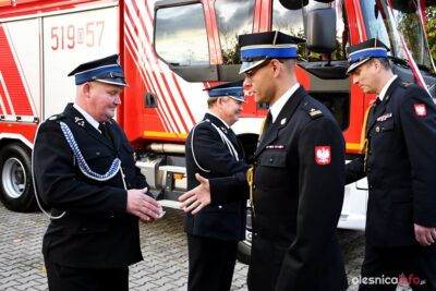 Strażackie święto w Wabienicach. Ochotnicza Straż Pożarna otrzymała nowy samochód [ZDJĘCIA, WIDEO]
