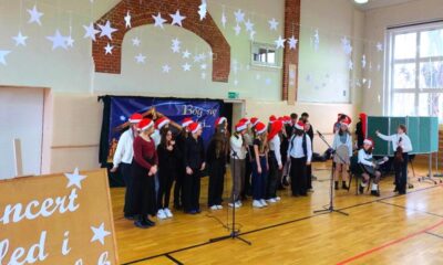 Jarmark i koncert kolęd w oleśnickim liceum