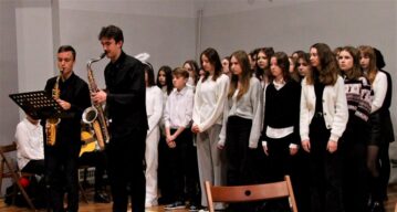 jarmark-I-LO-Oleśnica321616271_829216154814684_7706889829550858862_n