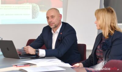 Konferencja prasowa prezesa ROM Mariusza Słowika. Temat? Kotłownia i spalanie odpadów