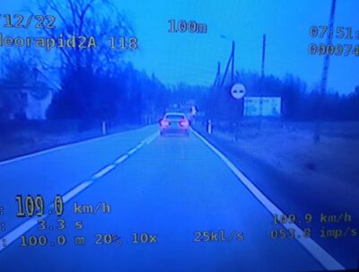 Bardzo duży mandat i 13 punktów karnych dla 45-letniego kierowcy