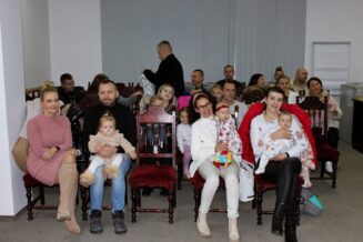 powitanie-dzieci-gmina-olesnica316944537_5680701552007636_5186284330919210325_n