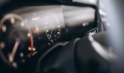 Mieszkańcu Oleśnicy, czy zapłaciłeś podatek od kupna auta? Zobacz, co może się stać, jeśli tego nie zrobisz!