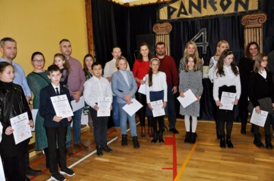 Panteon Czwórki i wyróżnienia dla prymusów [ZDJĘCIA]