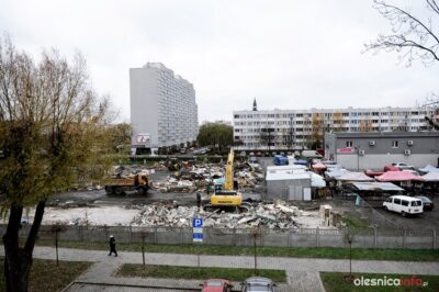 Dziesięć lat temu teren Zielonego Rynku został zrównany z ziemią. Tak wspominają to miejsce oleśniczanie [ZDJĘCIA]