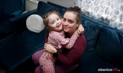 Każdego dnia walczy o życie swoje i czteroletniej córki