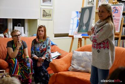 Trwa Noc Kobiet w oleśnickiej bibliotece [ZDJĘCIA]