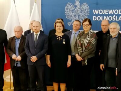 Medal dla dyrektorki oleśnickiej siódemki Doroty Rasały-Świtoń