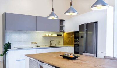 Nowoczesne kuchnie z wyspą – idealne rozwiązanie dla współczesnych domów