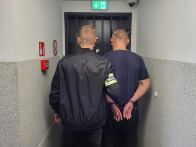 Handlował marihuaną i uprawiał w mieszkaniu konopie indyjskie