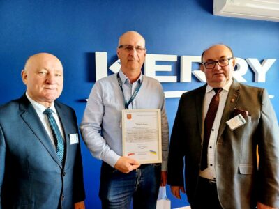 Podziękowania dla firmy Kerry za pomoc uchodźcom