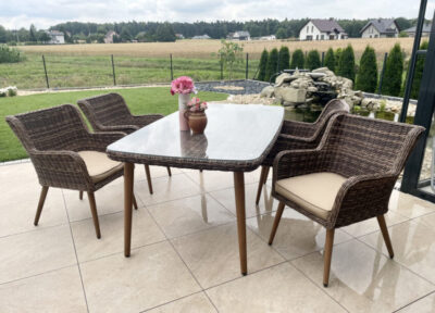 Meble do ogrodu i na taras. Jakie rozwiązanie wybrać?