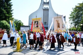 boze-cialo-olesnicaDSC_4314